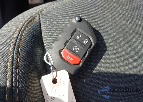 2024 Jeep Wrangler 4-Door Sport S 4X4 z USA, uszkodzony, nr VIN 1C4PJXDG5RW334658